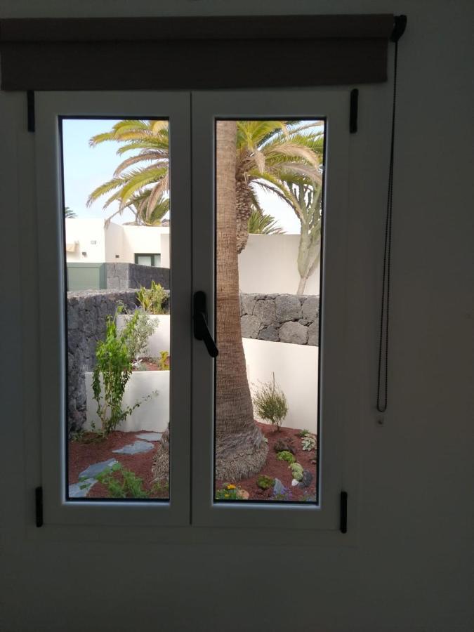 Bungalow Paseo Del Mar- Playa Roca Residence Sea Front Access - Free Ac - Wifi Costa Teguise Luaran gambar