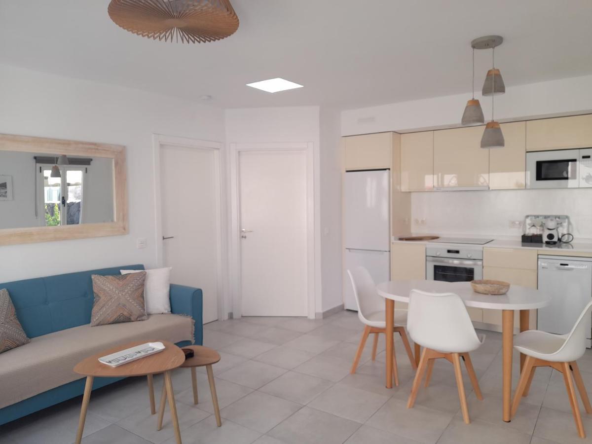 Bungalow Paseo Del Mar- Playa Roca Residence Sea Front Access - Free Ac - Wifi Costa Teguise Luaran gambar